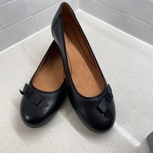 Vionic - Martha Flat